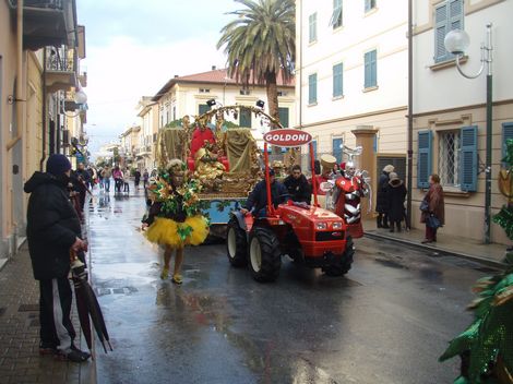 Ingrandisci la foto